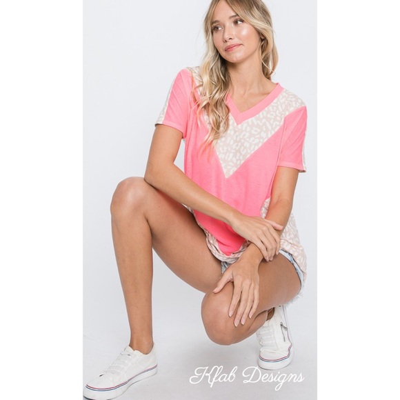 ❤️LAST! V Neck Animal Print Contrast Soft Knit Top - Picture 5 of 12